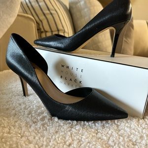 ELLA BLACK Wavy -White House black black market  pumps  7M